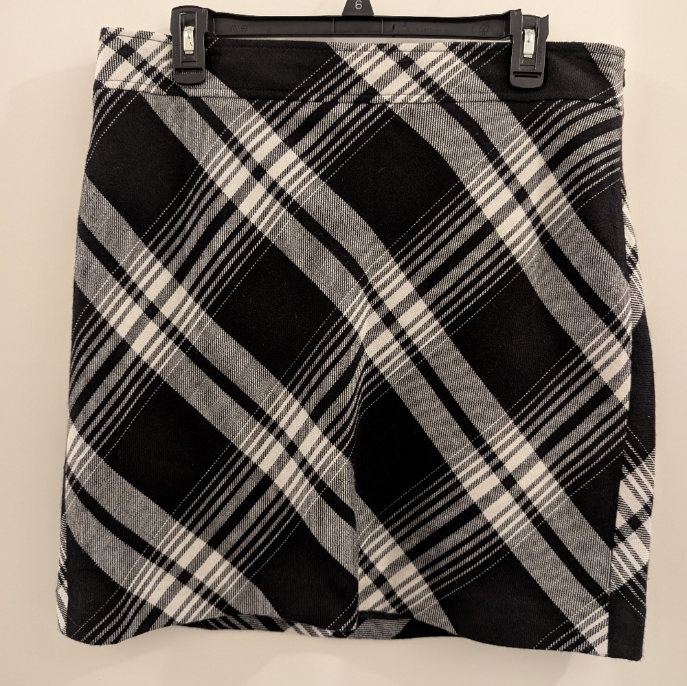 Plaid Black and White Women's Skirt